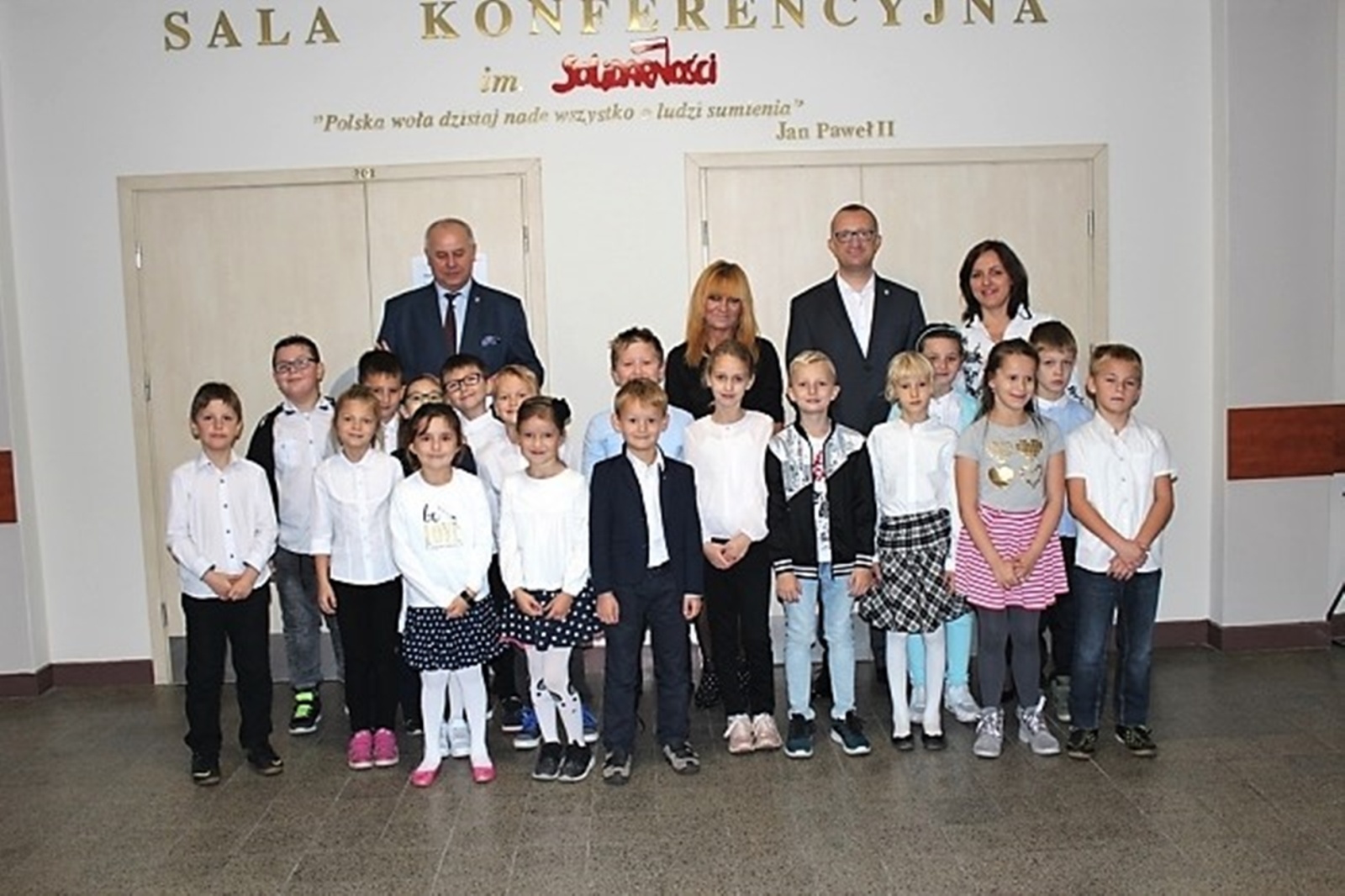 je 2 20181011 1181439655