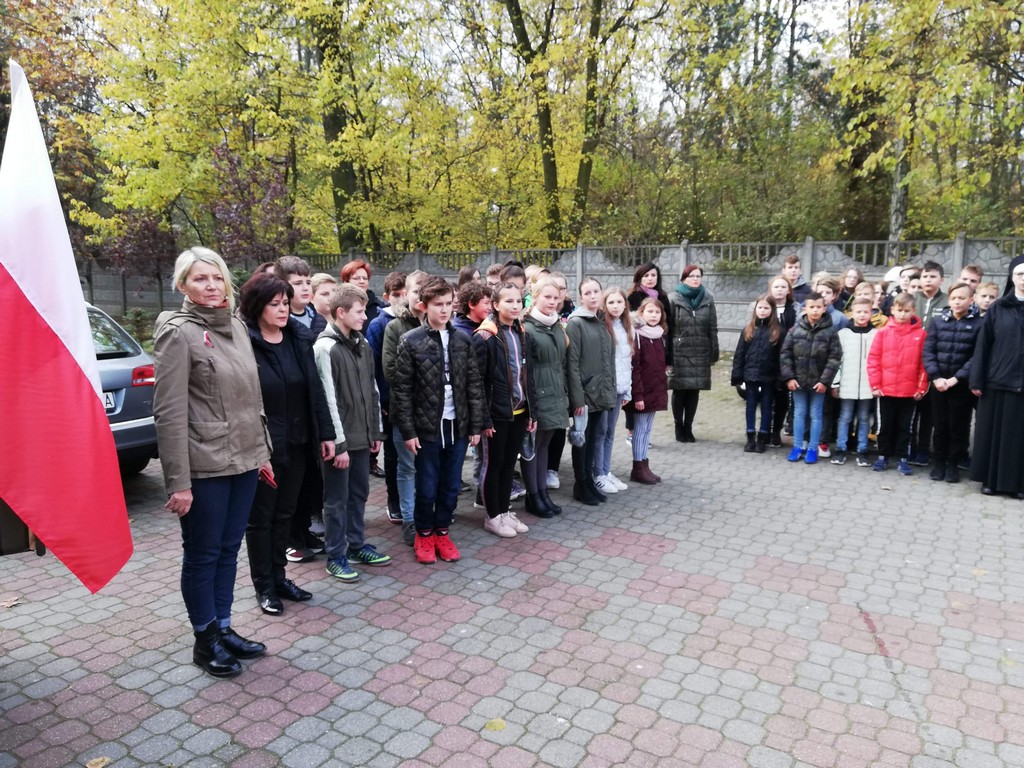 received 2570933826461177